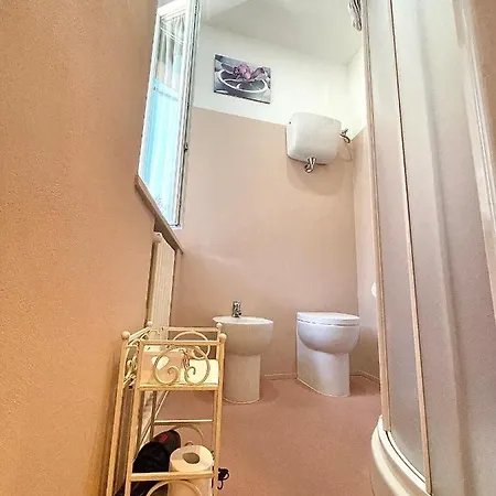 利维娅住宿加早餐酒店 3*