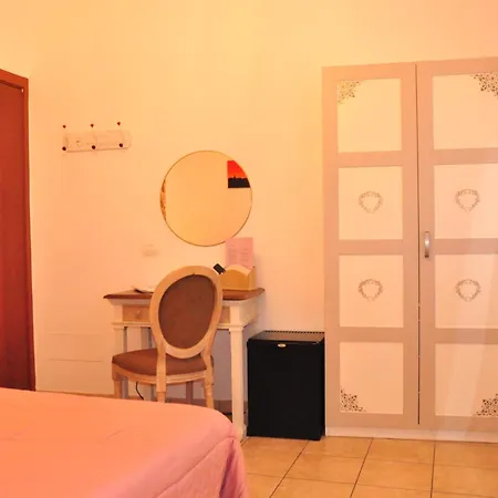 Le Di Livia Bed & Breakfast Siena