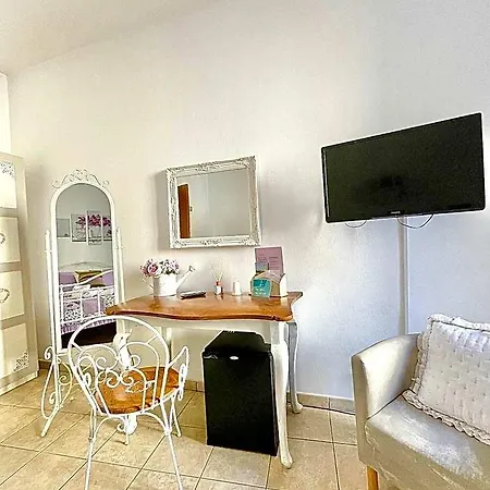 Le Di Livia Bed & Breakfast Siena