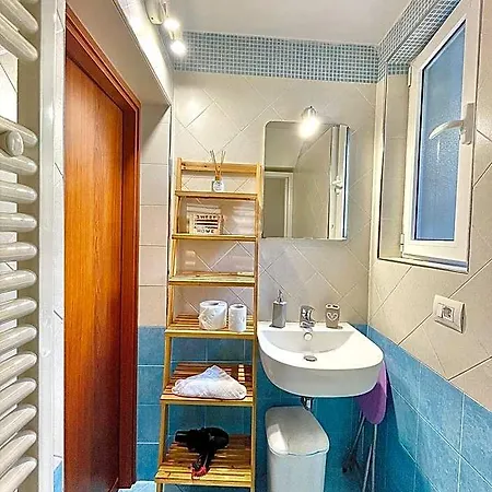 Le Di Livia 3*