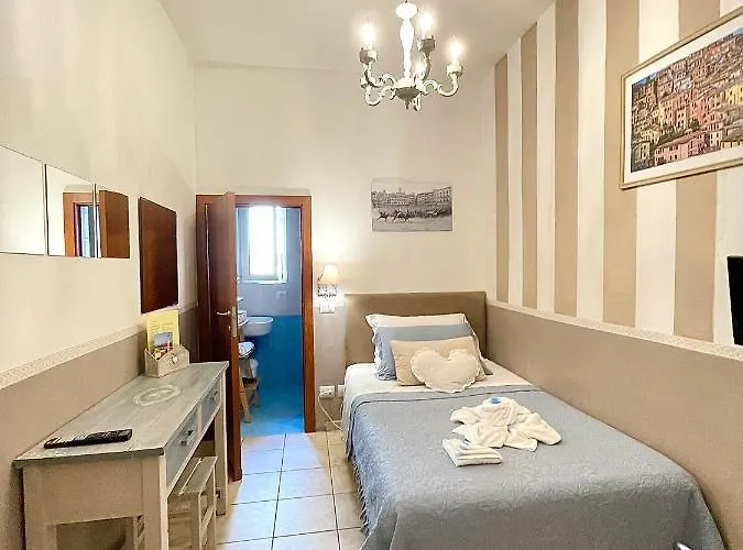 Le Di Livia 3* Siena