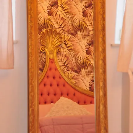فندق مبيت وإفطار Le Di Livia 3*