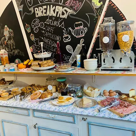 Le Di Livia 3* Siena