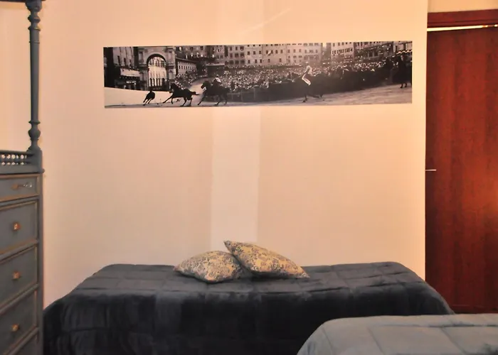 Le Di Livia 3* Siena